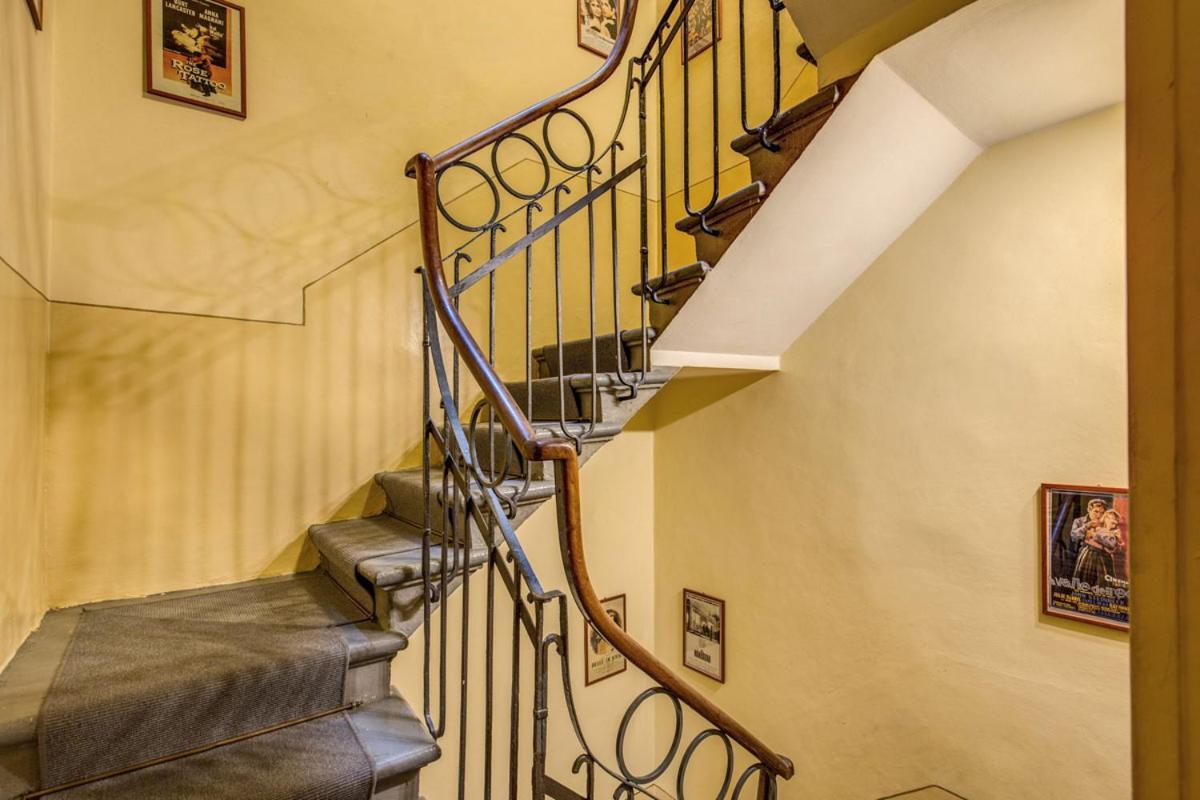 Hotel Romagna Флоренция Екстериор снимка