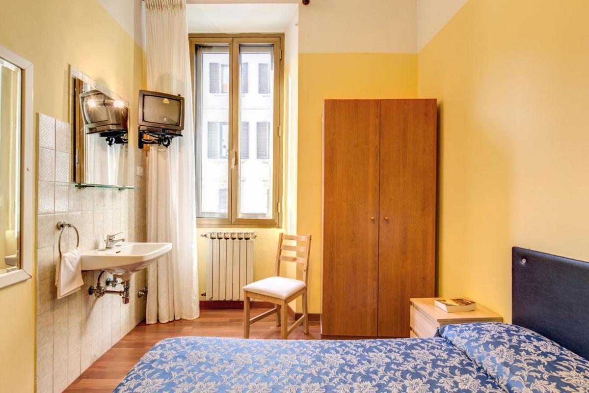 Hotel Romagna Флоренция Екстериор снимка